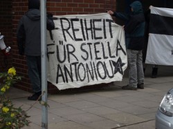 Solidarität mit Stella Antoniou in Hamburg