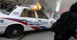 burning copcar g20 toronto