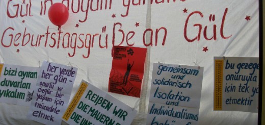 Knastkundgebung in Solidarität mit Gülaferit Ünsal am 11.11.2013 in Berlin-Lichtenberg